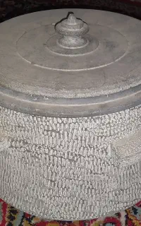 دیگ سنگی بزرگ اصلی دست سازفروشی 5میلیون تومان