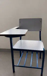 صندلی دانش آموز