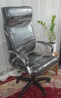 صندلی نصف قیمت