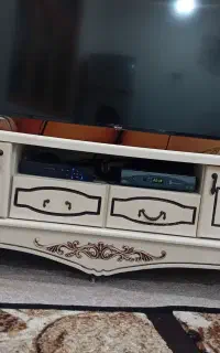 میزتلویزیون
