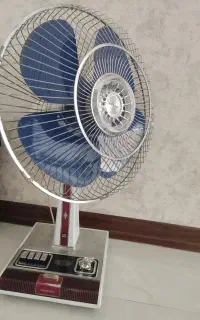 پنکه توشیباژاپنی