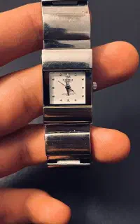ساعت کلاسیک از برند Gloria