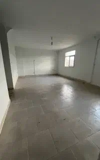 ۹۲ متری طبقه سوم