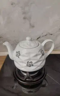قوری چینی نو