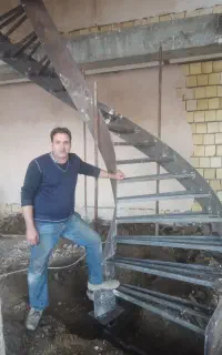 پله گرد هندی فلزی (مدرن و کلاسیک)