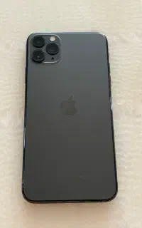ایفون ۱۱ پرومکس مشکی