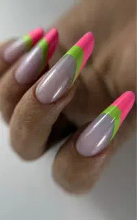 دوره اپدیت و اموزش صفرتاصد ناخن به سبک روسی