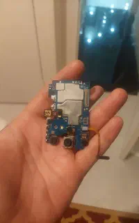 برد سامسونگ a15  روشن با کارتن
