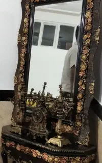 آینه و شمعدان درحدنو
