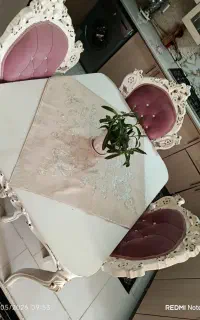 میز نهارخوری ۴نفره سلطنتی