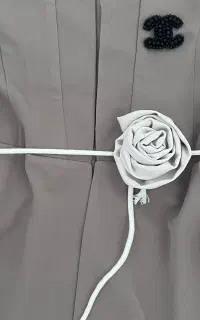 کت مازراتی کژال با کمربند گل ترند