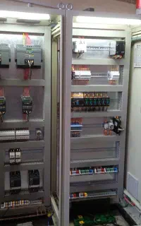 طراح و تولیدکننده انواع تابلو برق صنعتی