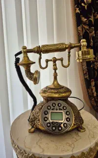 تلفن رومیزی کلاسیک آنتیک سالم