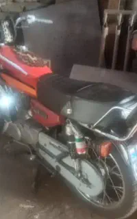 هوندا ۱۲۵ س دی آی مدل ۸۳ سند دار