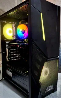 کیس غول نسل ۹ رم ۱۶ گرافیک ۸ RX 580 هارد ۱۰۰۰