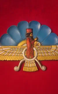 مجسمه یا تندیس دیوارکوب دستساز مدل فروهر هخامنشی