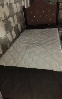 تخت خواب یک نفره فلزی