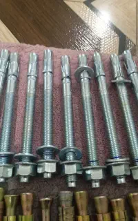 انواع پیچ همه باهم یکجا تعداد90عدد