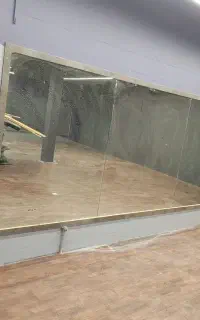 ایینه باشگاه اندازه گیری نصب