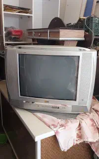 تلویزیون ۲۱اینچ سامسونگ در حدنو