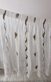 چند طرح پرده و نیم پرده کاملا سالم و تمیز