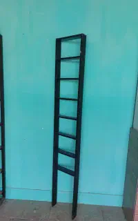 طبقه شلف طرح نردبان رنگ مشکی دیواری و ایستاده