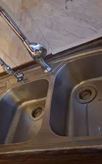 سینک و شیر ظرفشویی