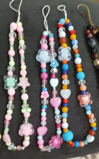 آویز گوشی