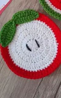 زیر لیوانی بافتنی