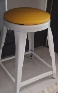 چارپایه فلزی