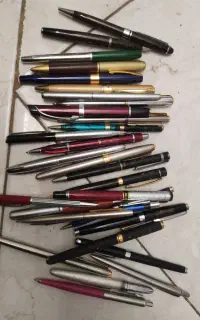 خودکار فلزی