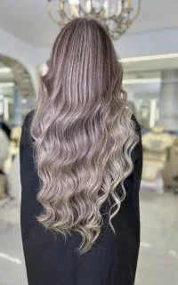 رنگ و لایت واحیا صافی جهت تکمیل آلبوم کاری