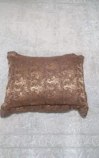 متکا بالشت پشتی