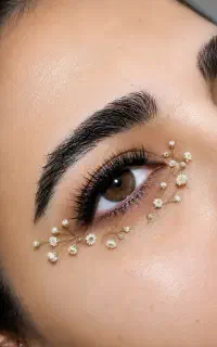 کاشت مژه.لیفت.لمینت.تینت ابرو و مژه با تخفیف ویژه
