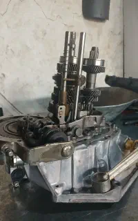 تعمیرات تخصصی انواع گیربکس دنده دستی