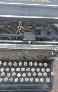 دستگاه تایپ دستی