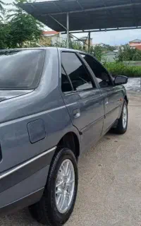 پژو ۴۰۵ بدون رنگ