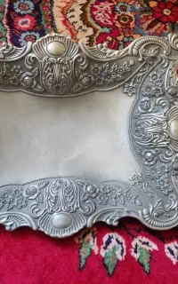 ظرف پیوتر پایه دار