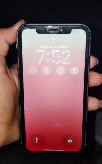 آیفون 11 نرمال