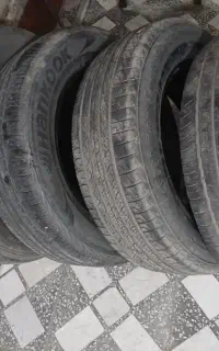 لاستیک 235/65/17