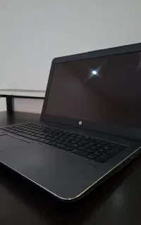 لپتاپ hp zbook 15 g4