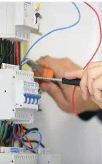 نصب آیفون و تعمیرات برق ساختمان