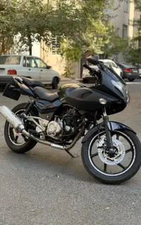 پالس 220 مدل 1393