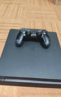 ps4اسلیم