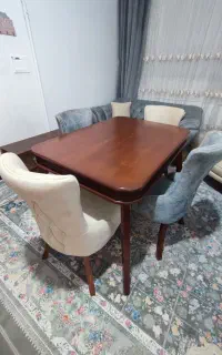 میز ناهار خوری چهار نفره