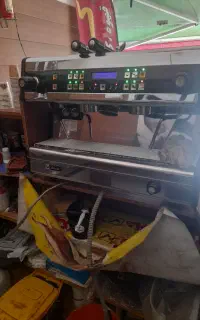 دستگاه اسپرسو صنعتی ۲ گروپ دالاکورته مدل ۲۰۱۱