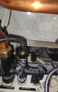 تعمیرات تخصصی انواع پکیج ،آبگرمکن دیواری واسپیلت