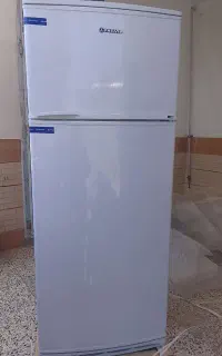 یخچال فریزر کاملا نو
