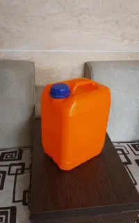 فروش گالن های پلاستیکی به صورت عمده و تکی