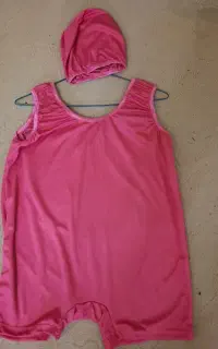 دوخت انواع مایو در سایزهای مختلف